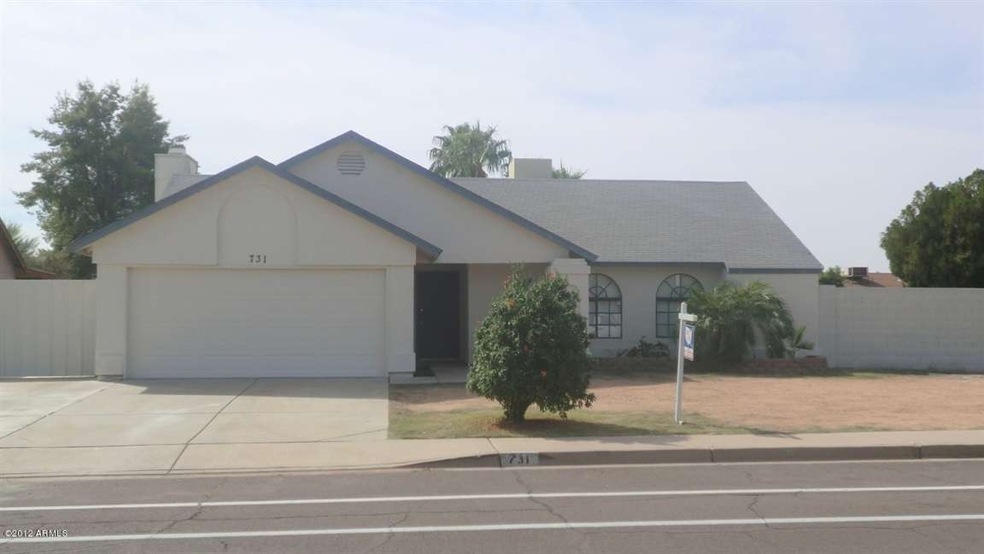 3 BEDROOM 2. BATHS