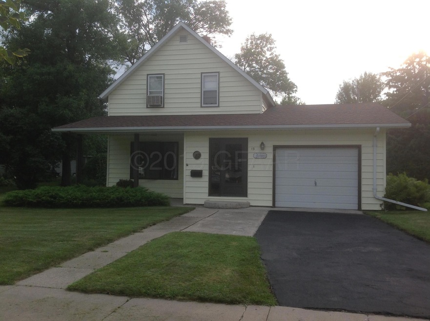 13 3rd St. SW Hillsboro 004