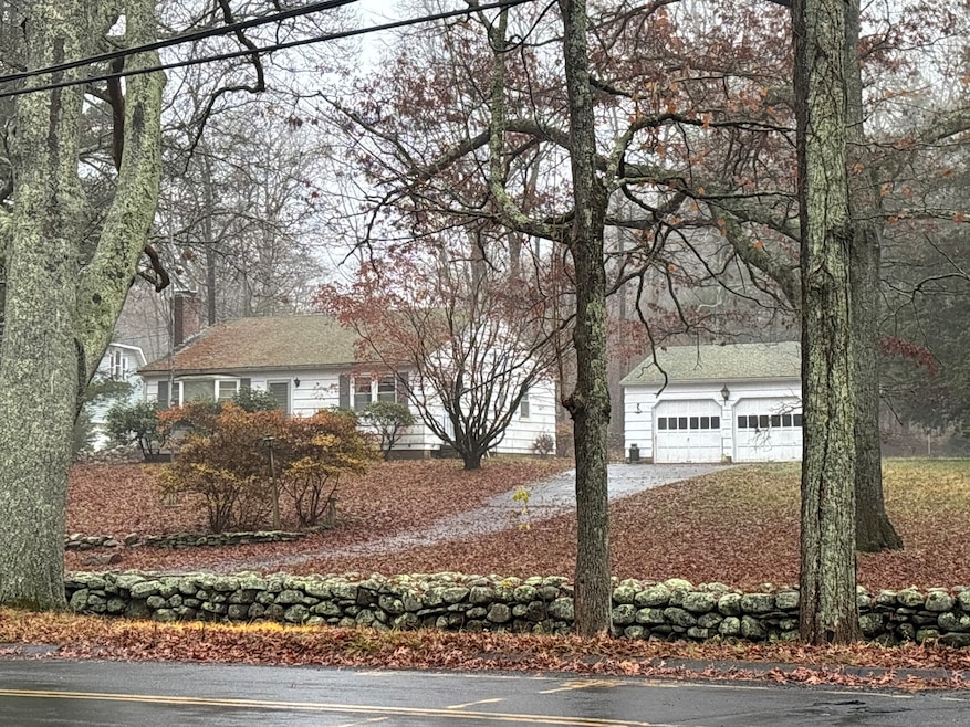 42 Wildcat Rd, Madison, CT 06443 - photo 1