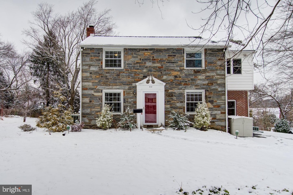 414 Golfview Rd, Wallingford, PA 19086 - photo 1