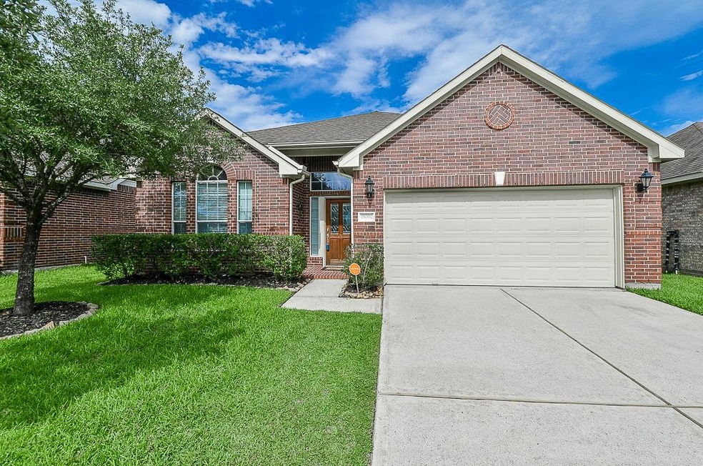 Welcome home to your beautiful residence located at 18002 Serene Shore Dr. in the Oakcrest North neighborhood. This home is located in the Tomball Independent School District.