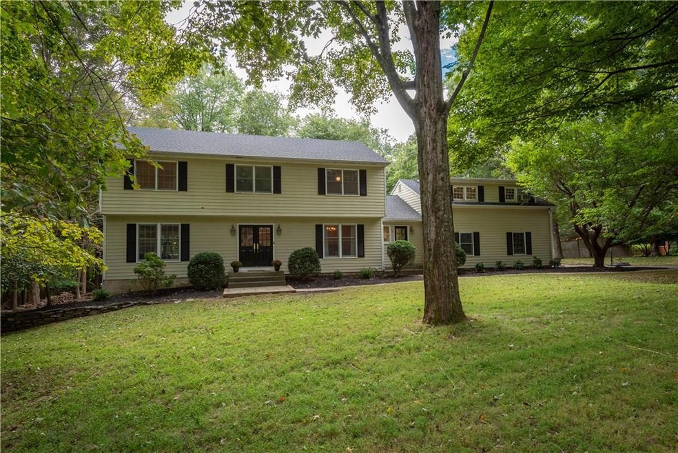 23 Woodcrest Dr, Armonk, NY 10504 - photo 1