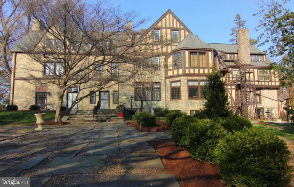 514 E Lancaster Ave unit 1B, Wynnewood, PA 19096 - photo 1