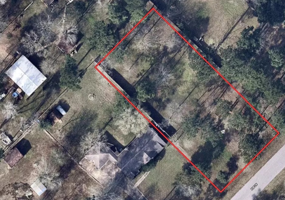 910 Kip Ln, Pinehurst, TX 77362 - photo 1