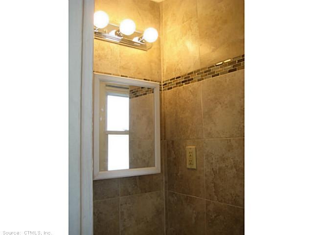 89 Carlisle St, New Haven, CT 06519 - photo 1