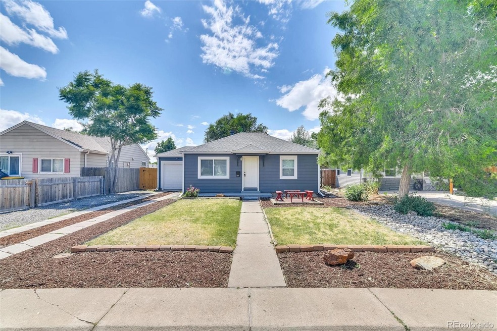 1757 Oswego St, Aurora, CO 80010 - photo 1