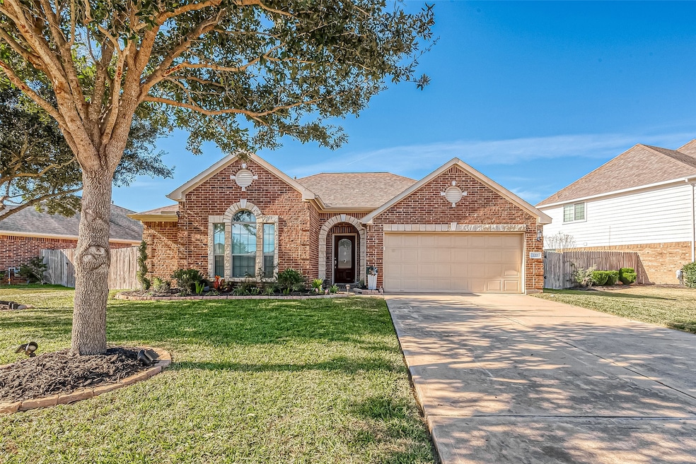 122 Long Canyon Ln, Richmond, TX 77469 - photo 1