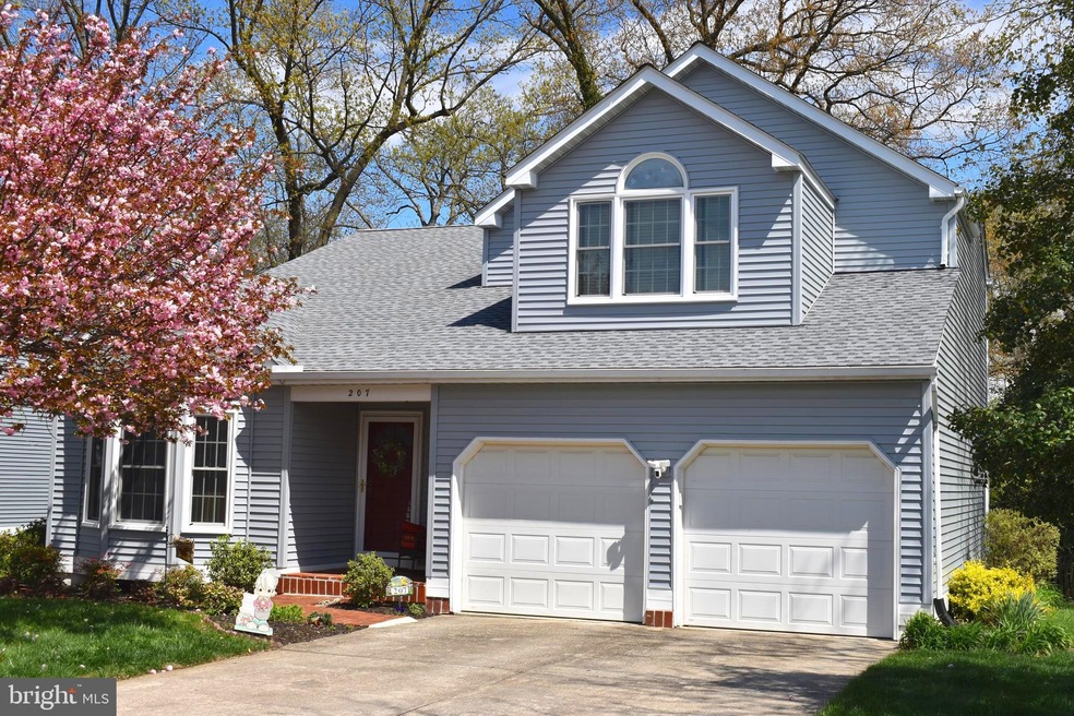 207 Old English Oak Ct, Linthicum Heights, MD 21090 - photo 1