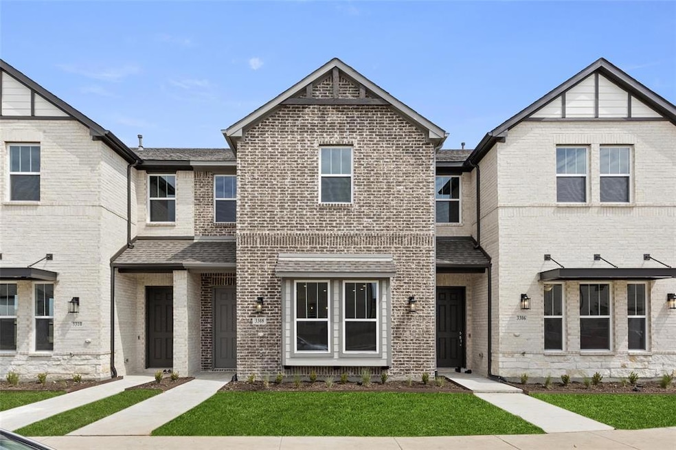 3308 Colorado  Front