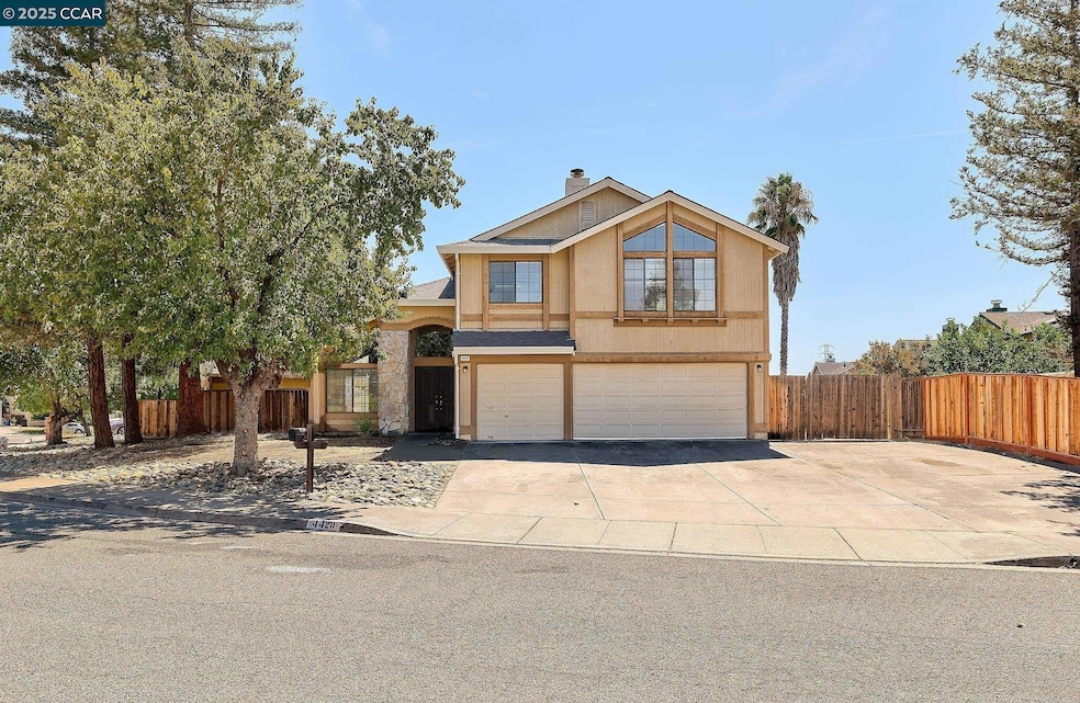 4420 Wolverine Way, Antioch, CA 94531 - photo 1