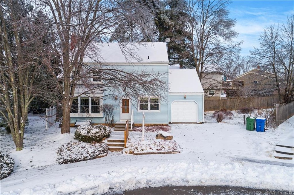 Adorable Colonial with a Brand New Roof, newer win