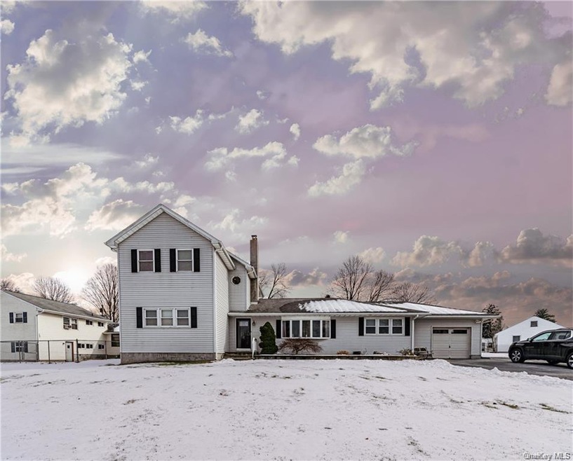 2 Lakeview Rd, Poughkeepsie, NY 12603 - photo 1