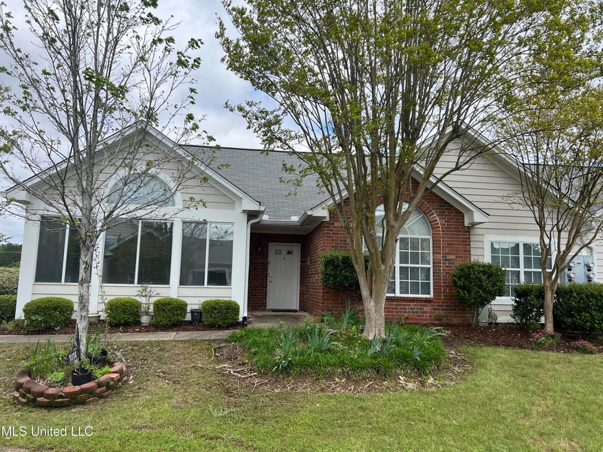 1014 Gerrits Landing