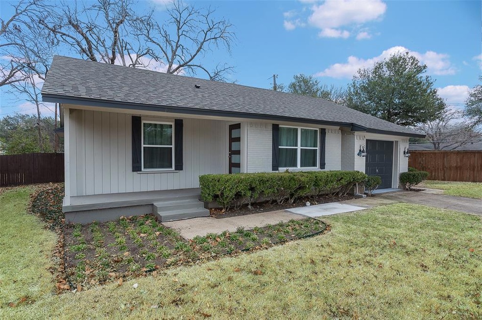 7345 Wake Forrest Dr, Dallas, TX 75214 - photo 1