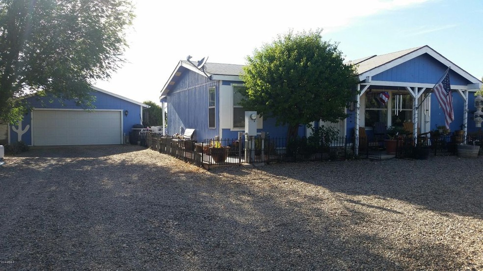 24420 N Bourbon Aly, Paulden, AZ 86334 - photo 1