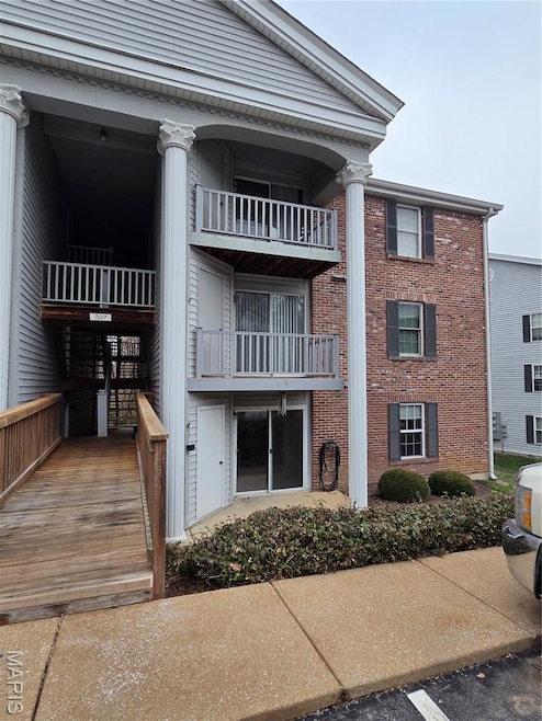 7617 Triwoods Dr unit D, Saint Louis, MO 63119 - photo 1