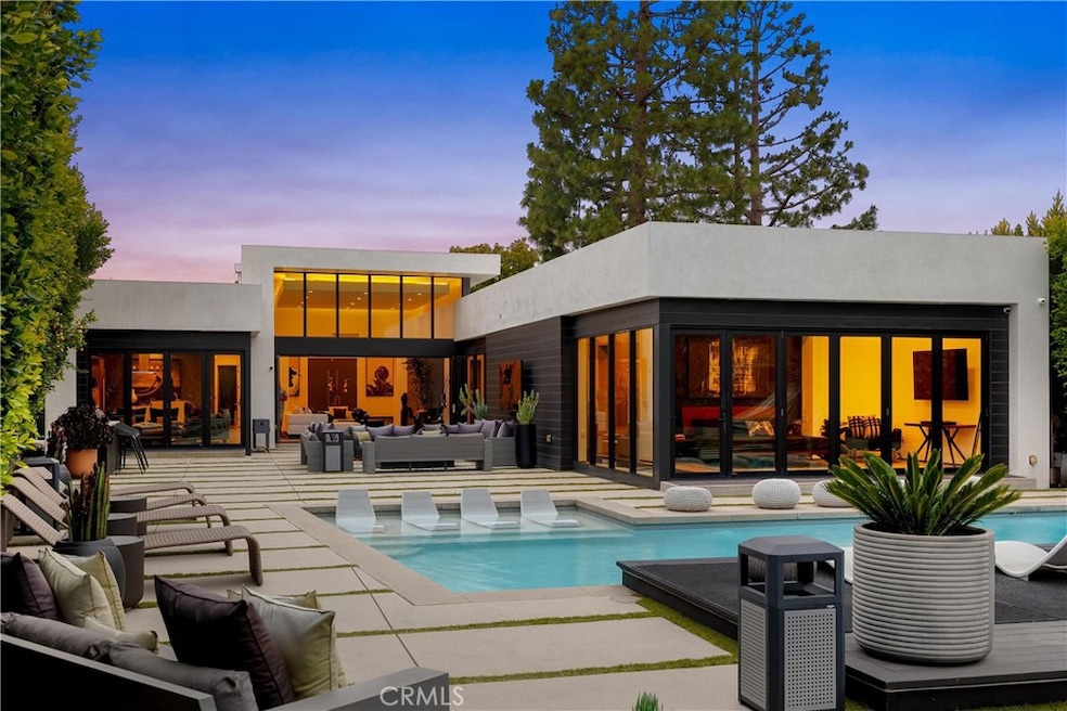 For Rent $25,000/month