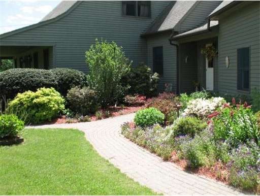 404 Dresser Hill Rd, Dudley, MA 01571 - photo 1