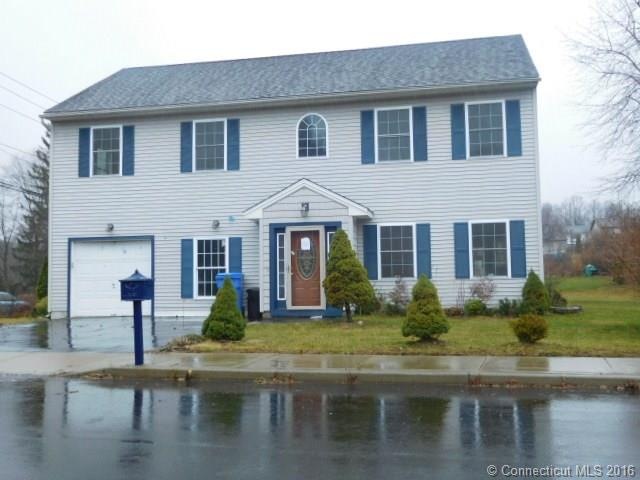 5 Society Hill Rd, Waterbury, CT 06704 - photo 1