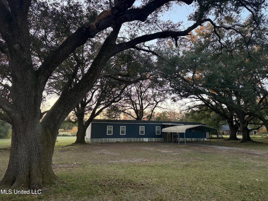 3513 Jerry Davis Rd, Moss Point, MS 39562 - photo 1
