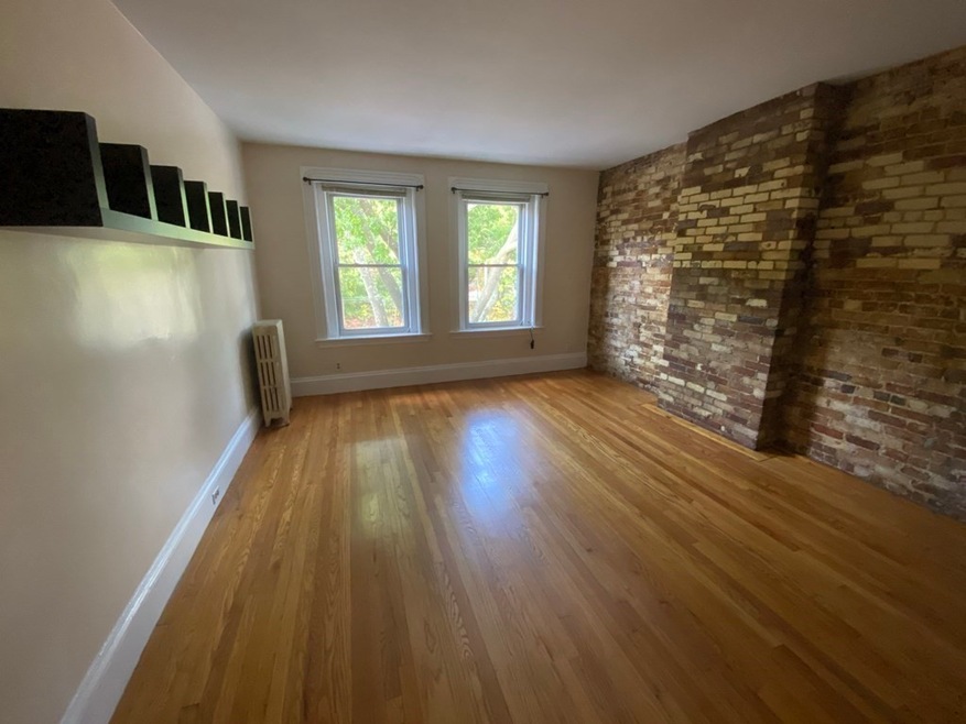 1489 Beacon St unit 4, Brookline, MA 02446 - photo 1