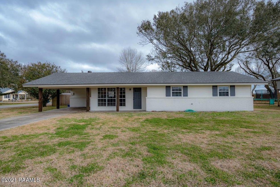 124 Saint Peter Ave, Iota, LA 70543 - photo 1