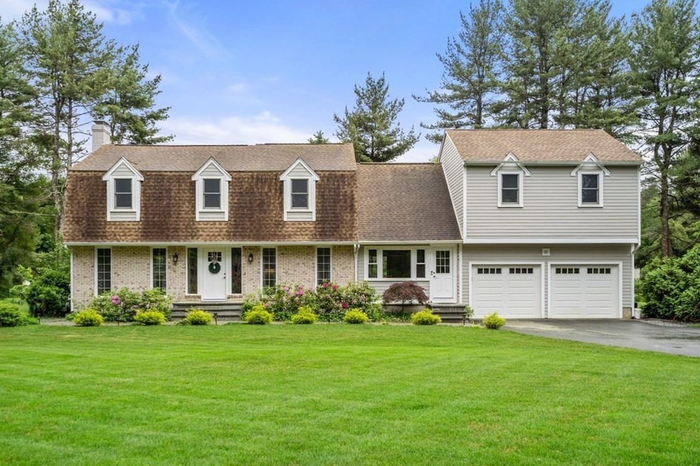 37 Stearns Ln, Sudbury, MA 01776 - photo 1