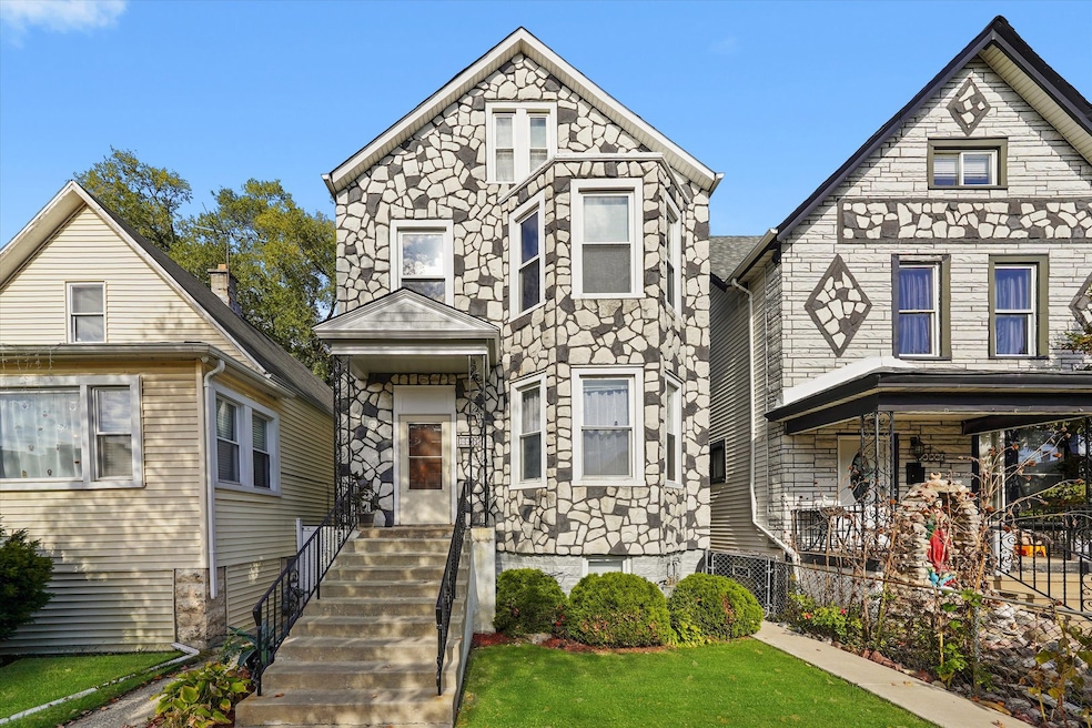 For Rent $2,500/month