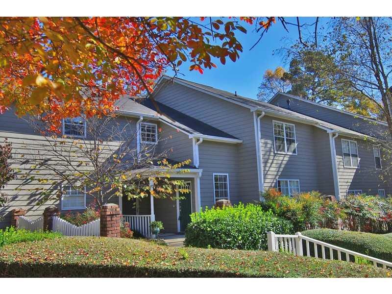 1511 Oakridge Ct unit 1511, Decatur, GA 30033 - photo 1