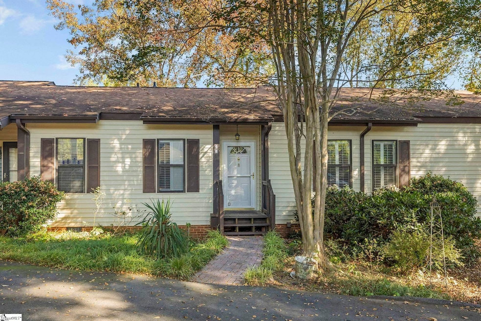 For Sale $225,000 • Co-Listing Agent