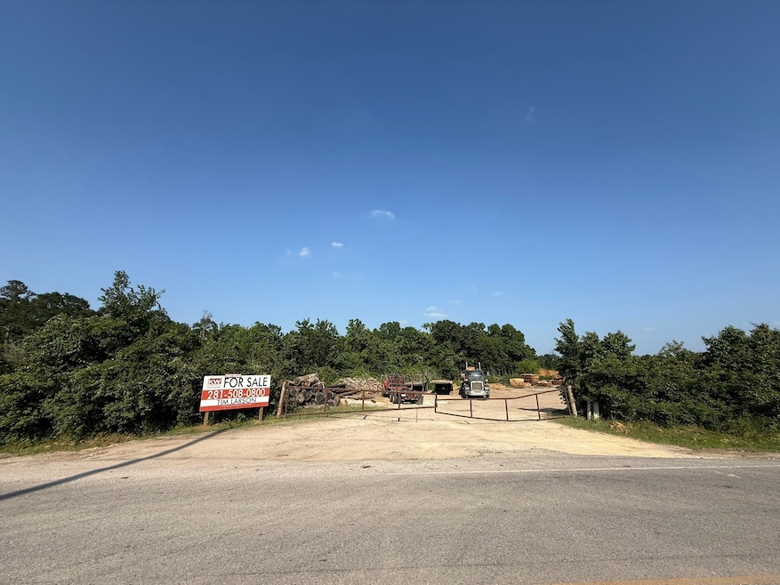 0 Spur 234 Sh-105 unit 64618622, Navasota, TX 77868 - photo 1