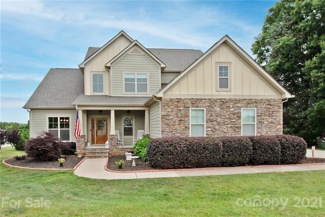 437 Castlegate Way