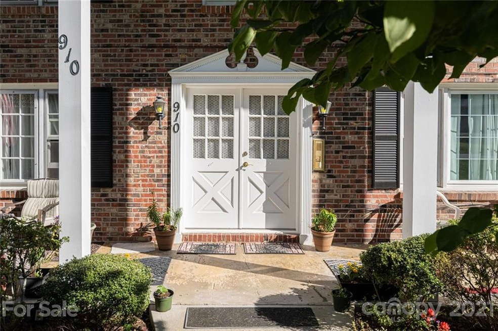 910 Brookside Camp Rd unit 22, Hendersonville, NC 28792 - photo 1