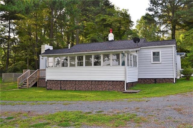 283 Ferry Landing Rd, Dunnsville, VA 22454 - photo 1