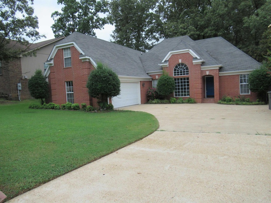 Sold $250,000 • Co-Listing Agent