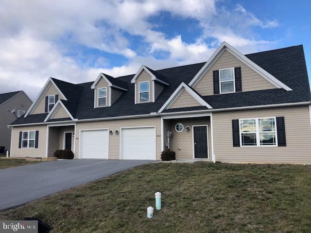 3667 Oakley Ln, Greencastle, PA 17225 - photo 1