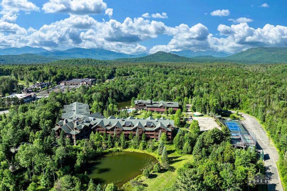 Whiteface Lodge Splitrock Stock-2