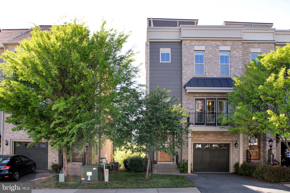 2717 Avinity Ln, Charlottesville, VA 22902 - photo 1