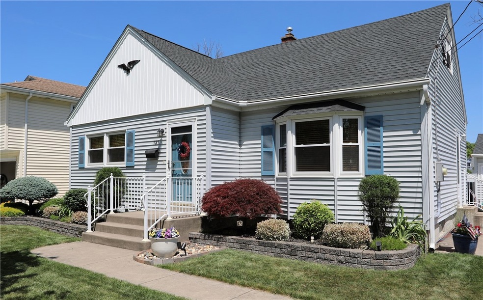 131 Homestead Dr, North Tonawanda, NY 14120 - photo 1