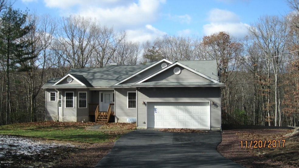 161 Apple Dr, Milford, PA 18337 - photo 1