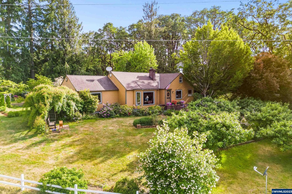 9095 Harmony Rd, Sheridan, OR 97378 - photo 1