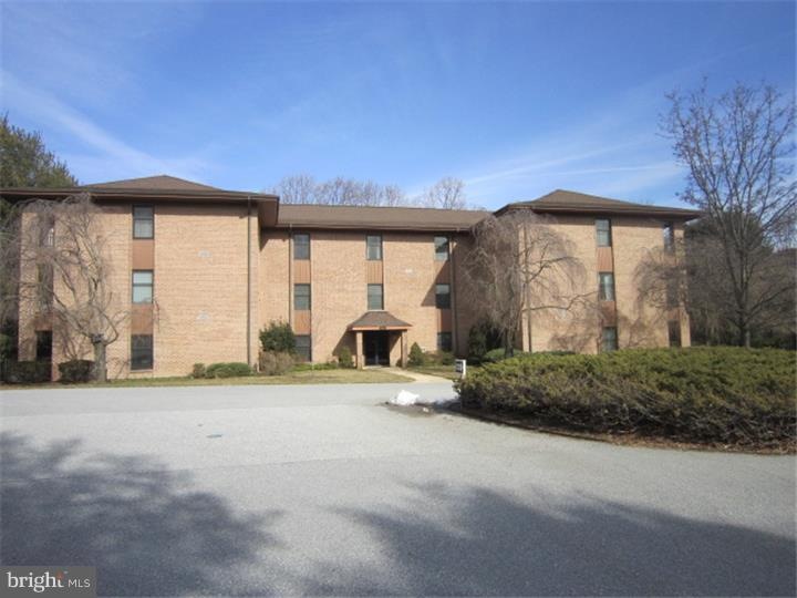 3203 Falcon Ln unit 211, Wilmington, DE 19808 - photo 1