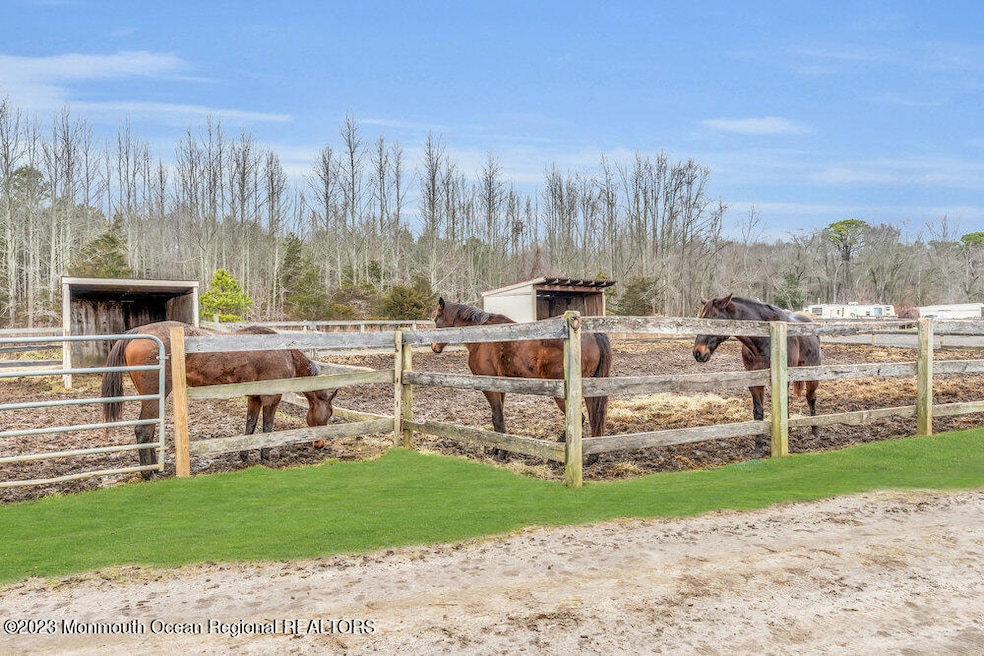 1064 Maxim Southard Rd, Howell, NJ 07731 - photo 1