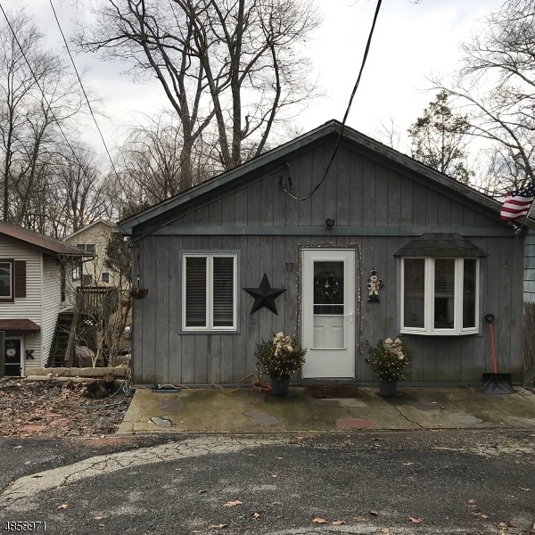 17 Jefferson Trail, Hopatcong, NJ 07843 - photo 1