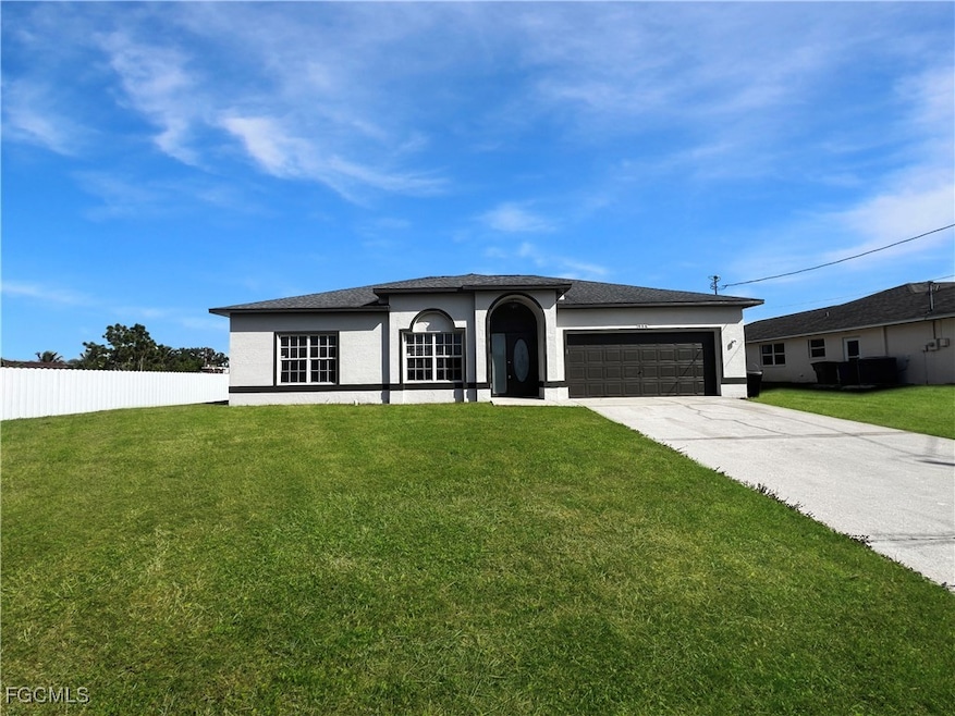 906 Alfreda Ave unit 4, Lehigh Acres, FL 33971 - photo 1