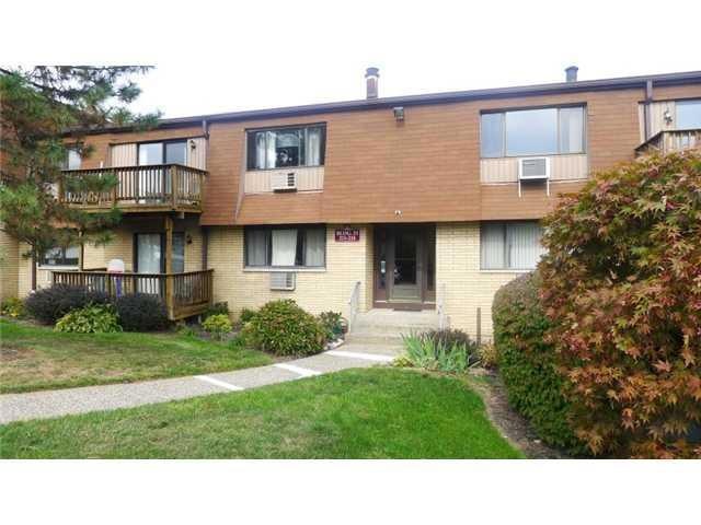 211 Richard Ct unit 211, Pomona, NY 10970 - photo 1