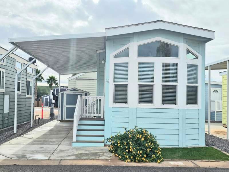 9252 E Broadway Rd unit 16, Mesa, AZ 85208 - photo 1