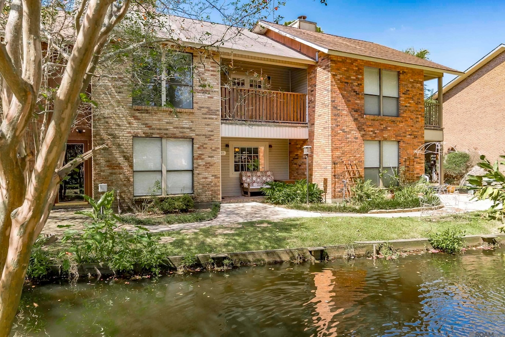 2445 Aubin Ln, Baton Rouge, LA 70816 - photo 1