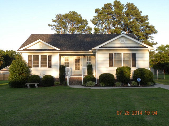 928 Green St, Roanoke Rapids, NC 27870 - photo 1