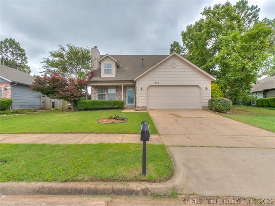 1254 W 112th Dr S, Jenks, OK 74037 - photo 1